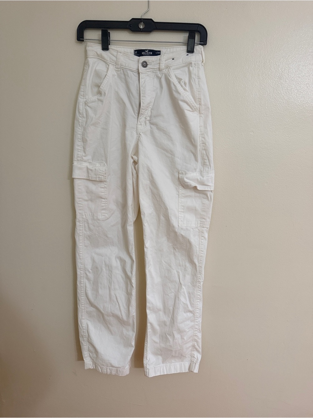 Hollister White Cargo Pants with Side Pockets